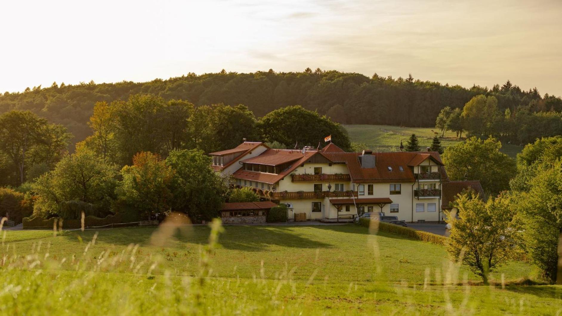 Landhotel Kuralpe Kreuzhof Lautertal  Экстерьер фото
